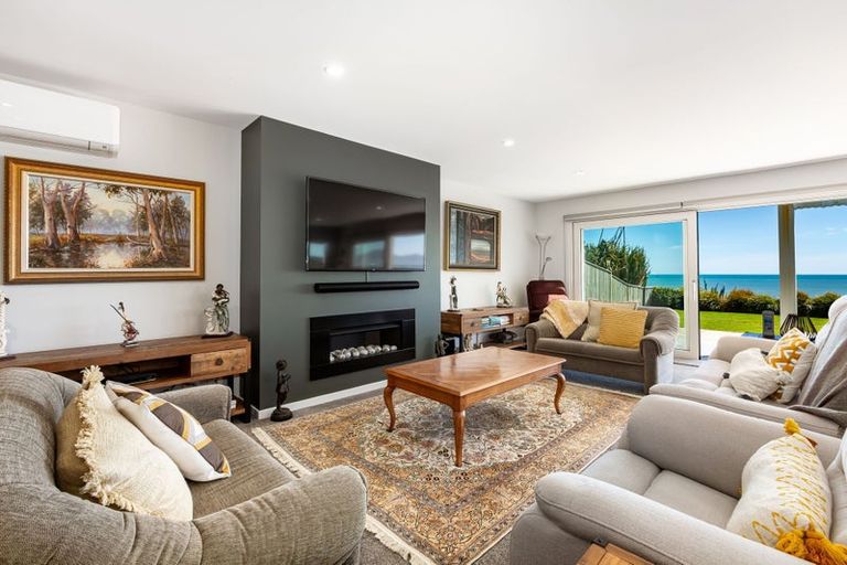 Photo of property in 96 The Esplanade, Raumati South, Paraparaumu, 5032