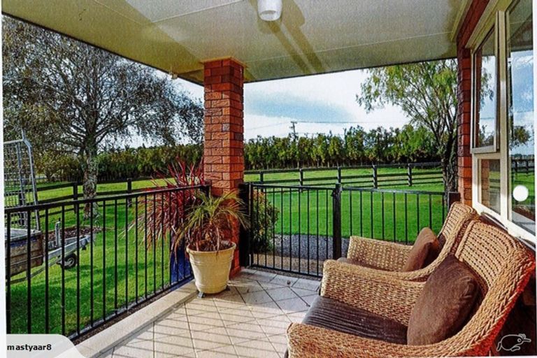 Photo of property in 67 Riverhead Road, Kumeu, 0810