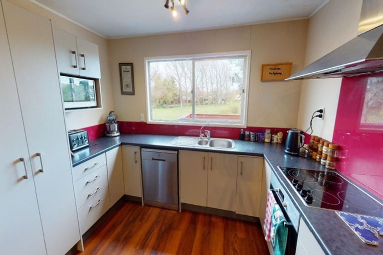 Photo of property in 6 Sandstrom Grove, Feilding, 4702