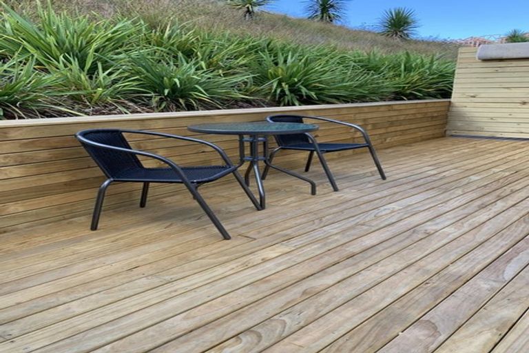 Photo of property in 8 Tawatawa Street, Long Bay, Auckland, 0630