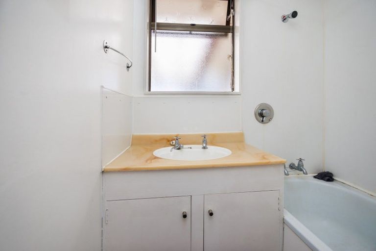 Photo of property in 13 Mccorkindale Street, Feilding, 4702