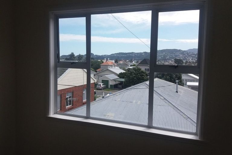 Photo of property in 2/72b Ira Street, Miramar, Wellington, 6022