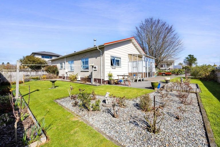 Photo of property in 33 Seyton Street, Stratford, 4332