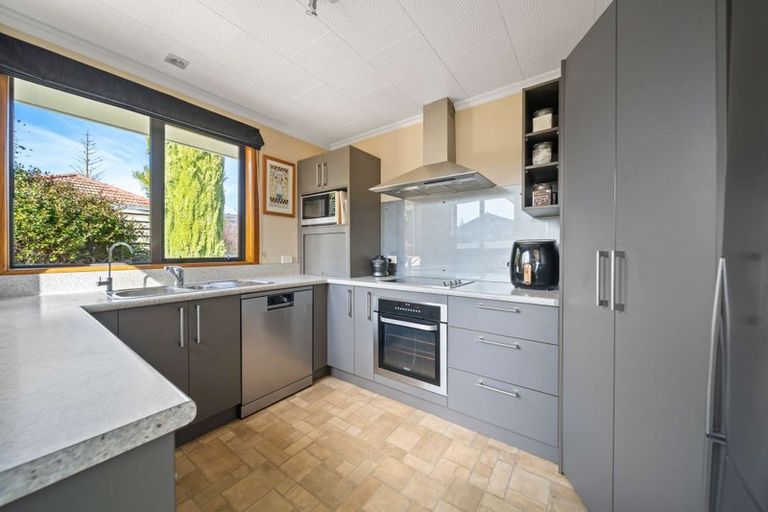 Photo of property in 21 Old Brighton Road, Fairfield, Dunedin, 9018