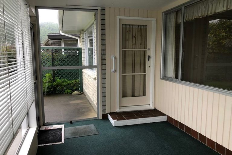 Photo of property in 31 Kapanui Road, Waikanae, 5036