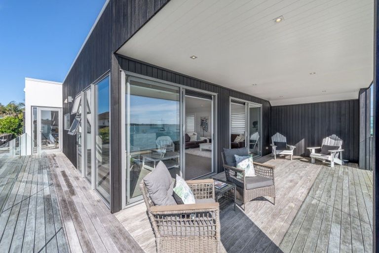 Photo of property in 8a The Parade, Bucklands Beach, Auckland, 2012
