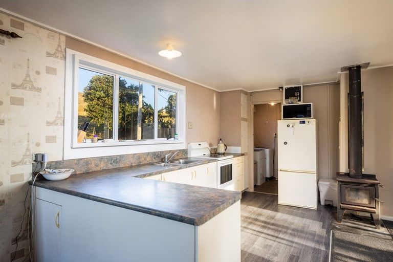 Photo of property in 5203 State Highway 3, Awakino, Mokau, 4376