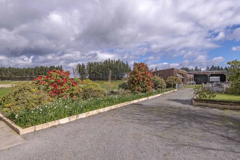 Photo of property in 199 Old West Coast Road, Templeton, Christchurch, 7676