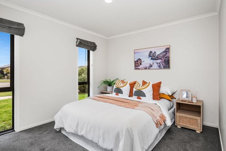 Photo of property in 32 Hodgkinson Road, Pegasus, 7612