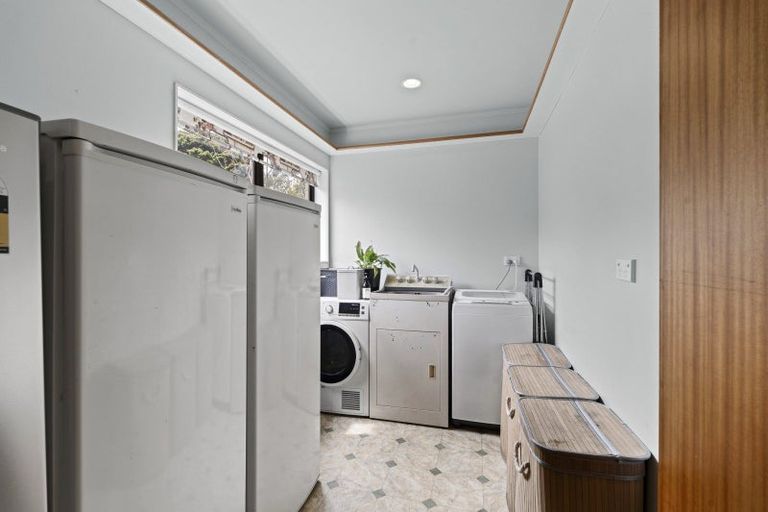 Photo of property in 59 Dixon Street, Oakura, 4314