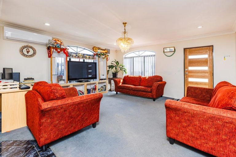 Photo of property in 5a Robertson Road, Favona, Auckland, 2024