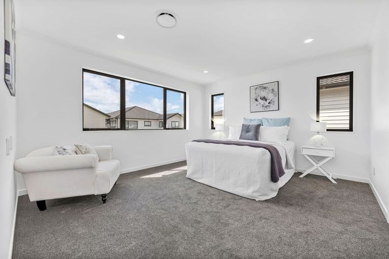 Photo of property in 73 Hughs Way, Flat Bush, Auckland, 2019