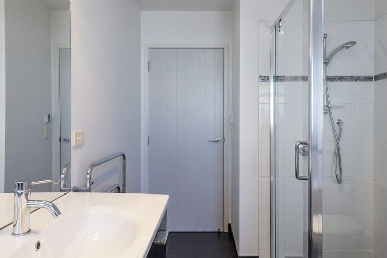Photo of property in 142 Victory Drive, Wharewaka, Taupo, 3330