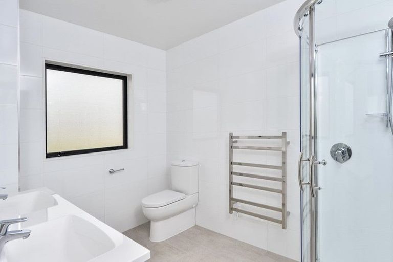 Photo of property in 6 Pheasant Close, Stanmore Bay, Whangaparaoa, 0932