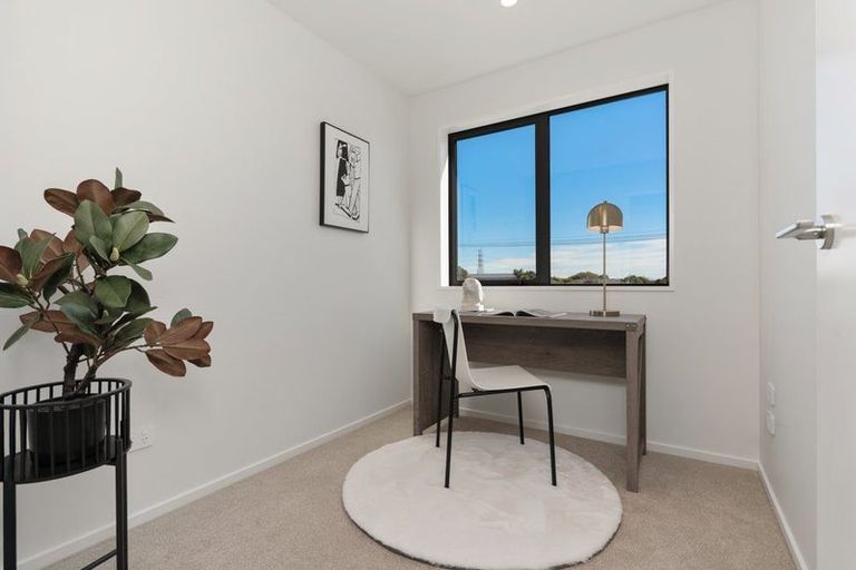 Photo of property in 6 Gilberthorpes Road, Islington, Christchurch, 8042