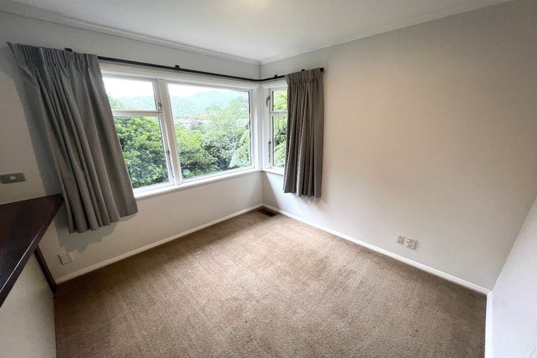 Photo of property in 20 Zetland Street, Highbury, Wellington, 6012