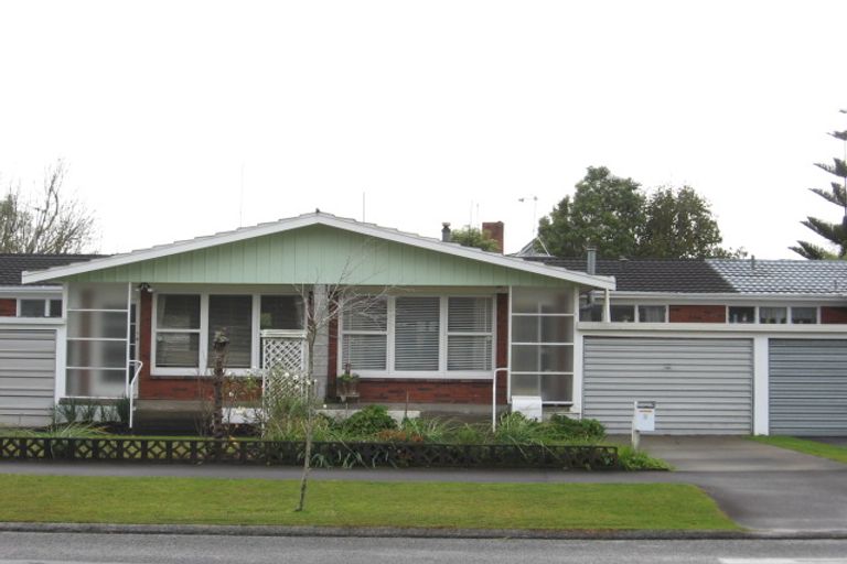 Photo of property in 2u4 New Street, Hamilton East, Hamilton, 3216