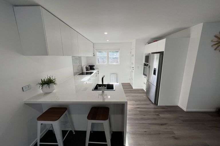 Photo of property in 380f3-a Fergusson Drive, Heretaunga, Upper Hutt, 5018