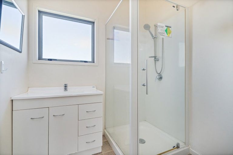 Photo of property in 14 Rena Place, Whitianga, 3510
