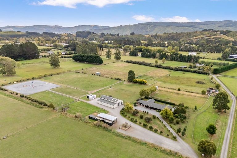 Photo of property in 61a Colletts Road, Mangaroa, Upper Hutt, 5371