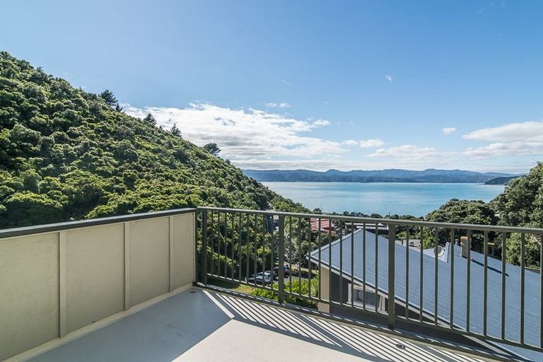 Photo of property in 3/19 Onslow Road, Khandallah, Wellington, 6035