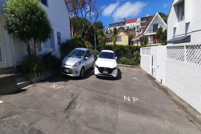 Photo of property in Paddington Apartments, 15u5 Mckinley Crescent, Brooklyn, Wellington, 6021