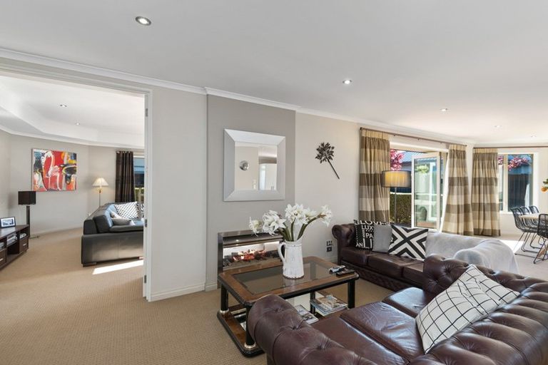 Photo of property in 10 Ruby Avenue, Northwood, Christchurch, 8051