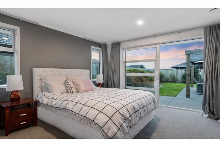 Photo of property in 278 Lakes Boulevard, Pyes Pa, Tauranga, 3112