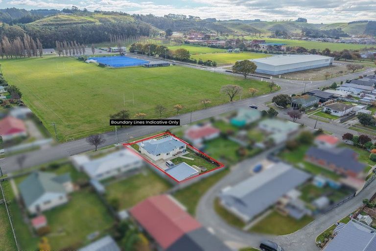 Photo of property in 37 Taward Street, Oamaru North, Oamaru, 9400
