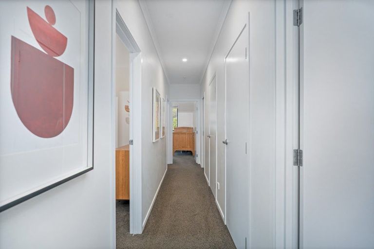 Photo of property in 5 Victoria Street, Coromandel, 3506