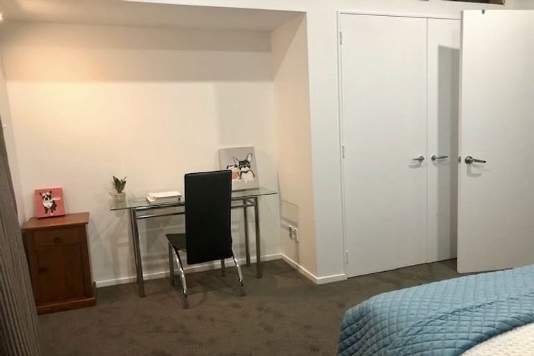 Photo of property in Mondrian Townhouses, 10/24 Hanson Street, Mount Cook, Wellington, 6021