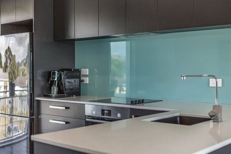 Photo of property in 8 Kopua Place, Whitby, Porirua, 5024