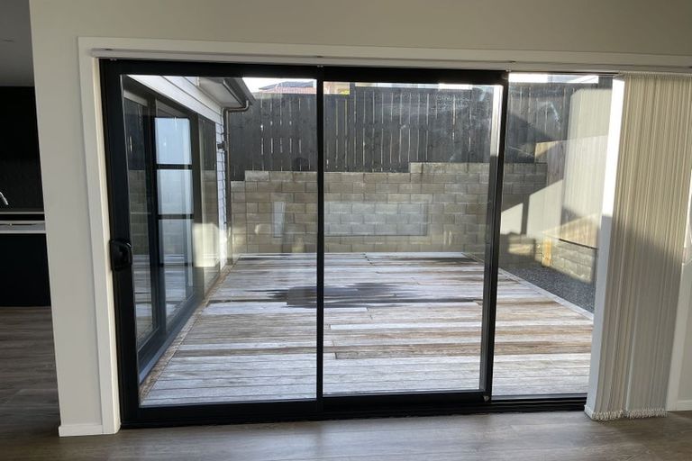 Photo of property in 19a Lyttelton Avenue, Forrest Hill, Auckland, 0620