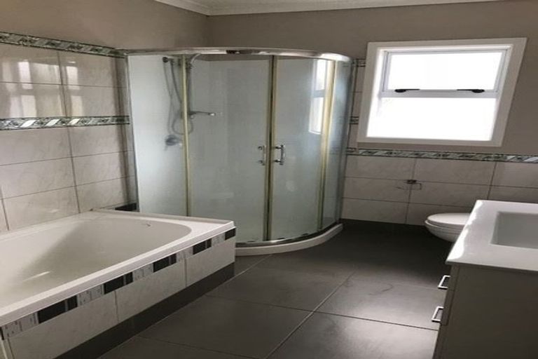 Photo of property in 48 Ashlynne Avenue, Papatoetoe, Auckland, 2025