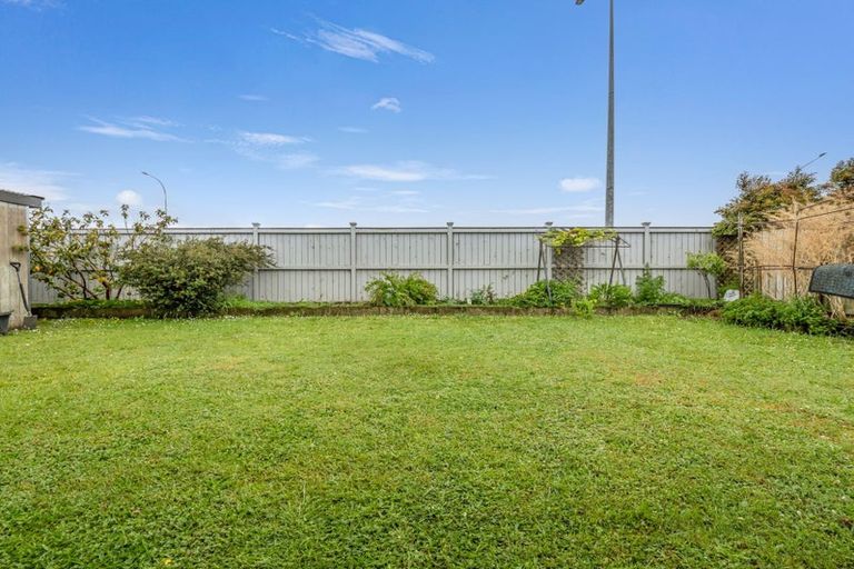 Photo of property in 33 Pickaberry Avenue, Karaka, Papakura, 2113