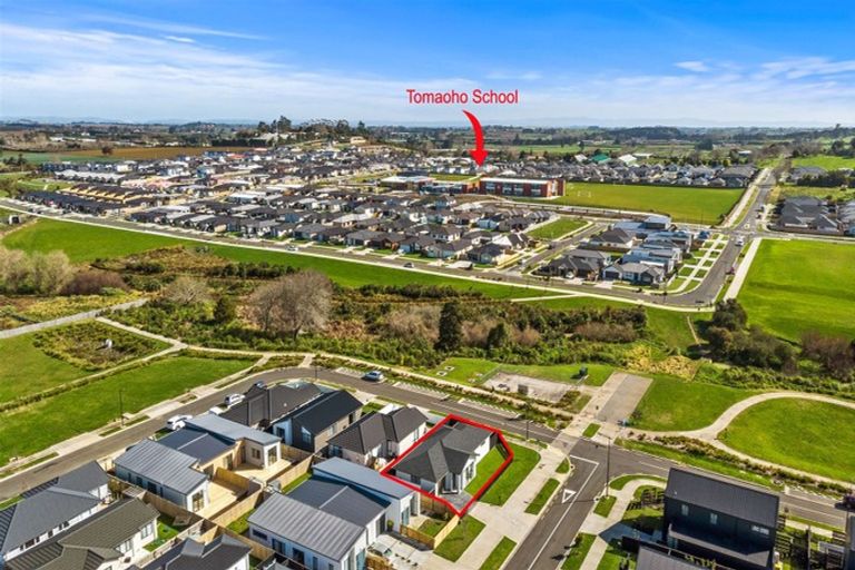 Photo of property in 28 Jutland Road, Pukekohe, 2120