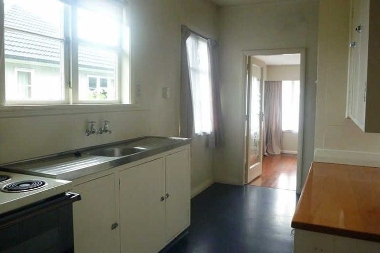 Photo of property in 9a Paeroa Street, Riccarton, Christchurch, 8041