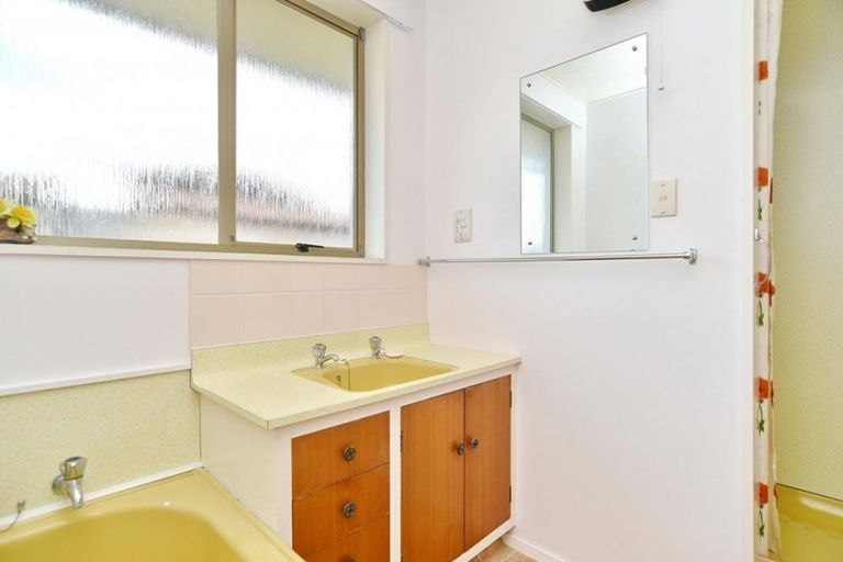 Photo of property in 9b Kinley Street, Rangiora, 7400