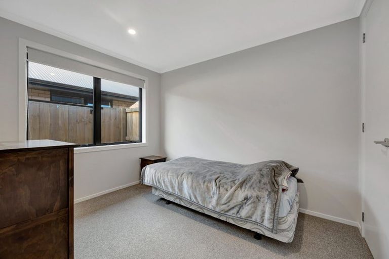 Photo of property in 2u2 Grange Avenue, Nawton, Hamilton, 3200