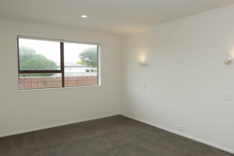 Photo of property in 26a Gray Avenue, Paraparaumu Beach, Paraparaumu, 5032