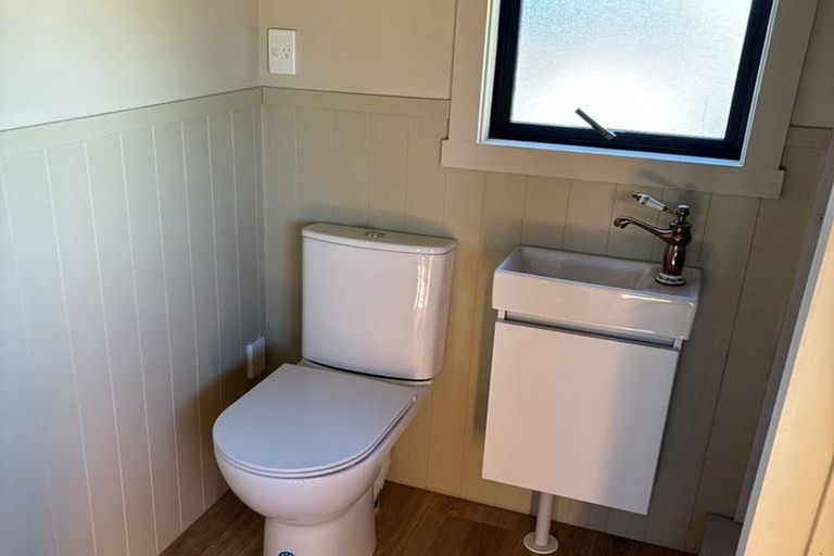 Photo of property in 2 Hill Street, Macraes, Palmerston, 9483