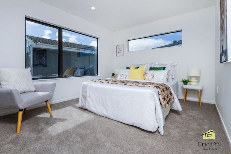 Photo of property in 55c Redwood Drive, Massey, Auckland, 0614