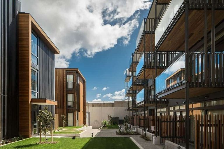 Photo of property in Vedado Apartments, 308/41u Hopper Street, Mount Cook, Wellington, 6011