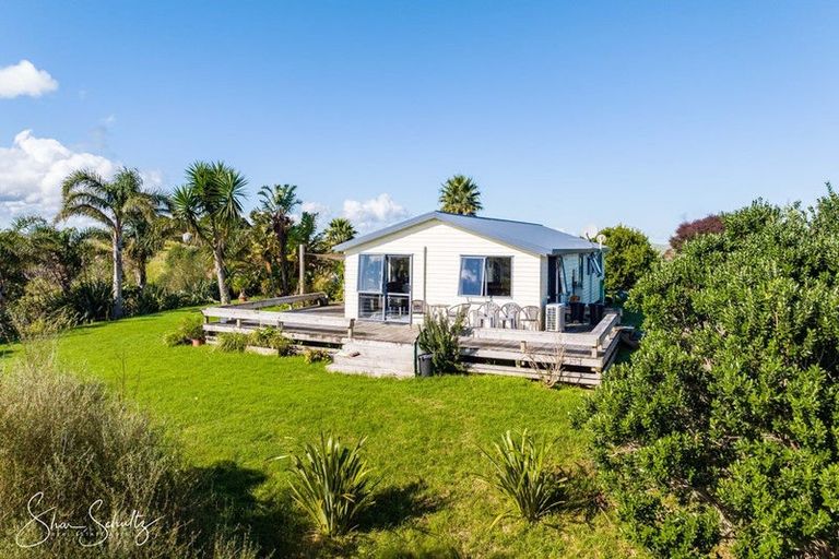 Photo of property in 104 Wearmouth Road, Paparoa, 0571