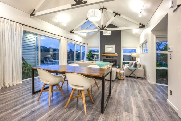 Photo of property in 195 Navigation Drive, Whitby, Porirua, 5024