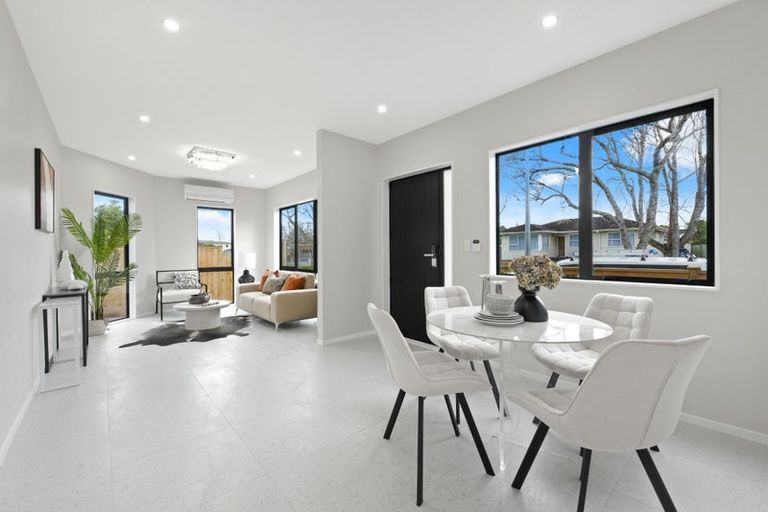 Photo of property in 28a Studfall Street, Pakuranga Heights, Auckland, 2010