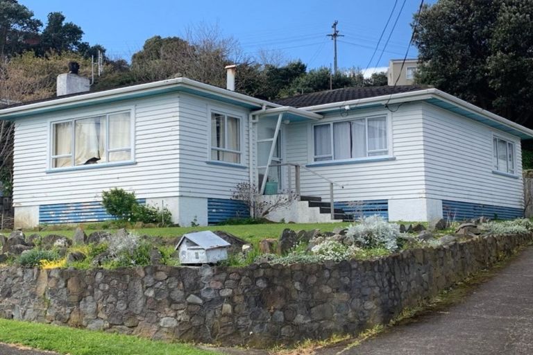 Photo of property in 6/6a Mount View Place, Spotswood, New Plymouth, 4310