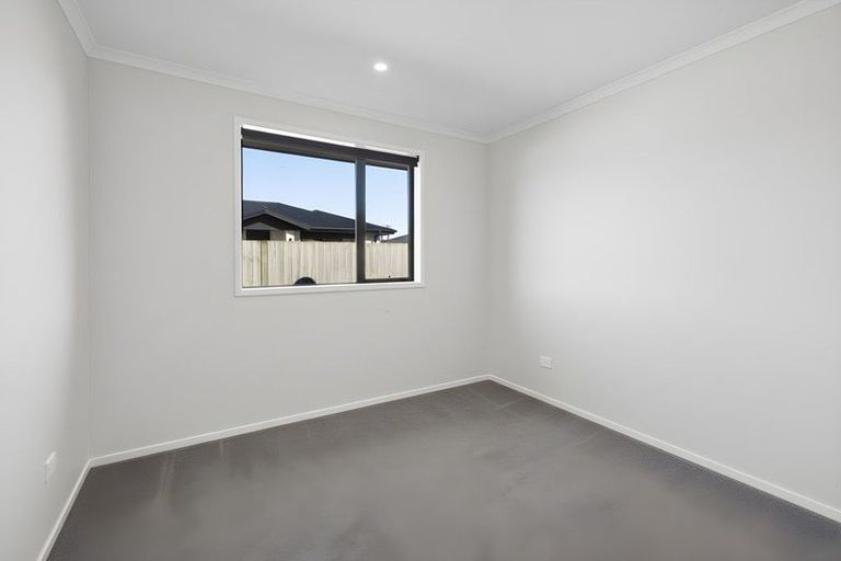 Photo of property in 32a Hunter Street, Hawera, 4610