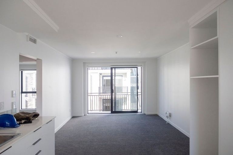 Photo of property in 9/16c Constable Street, Newtown, Wellington, 6021