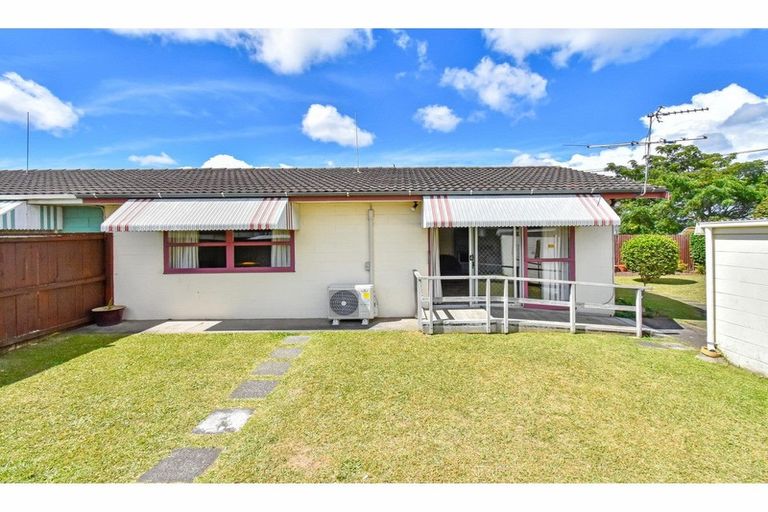 Photo of property in 1/108 Gloucester Road, Manurewa, Auckland, 2102